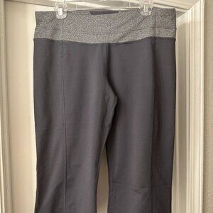 Moving Comfort Gray Capris With Mesh Details and Pocket